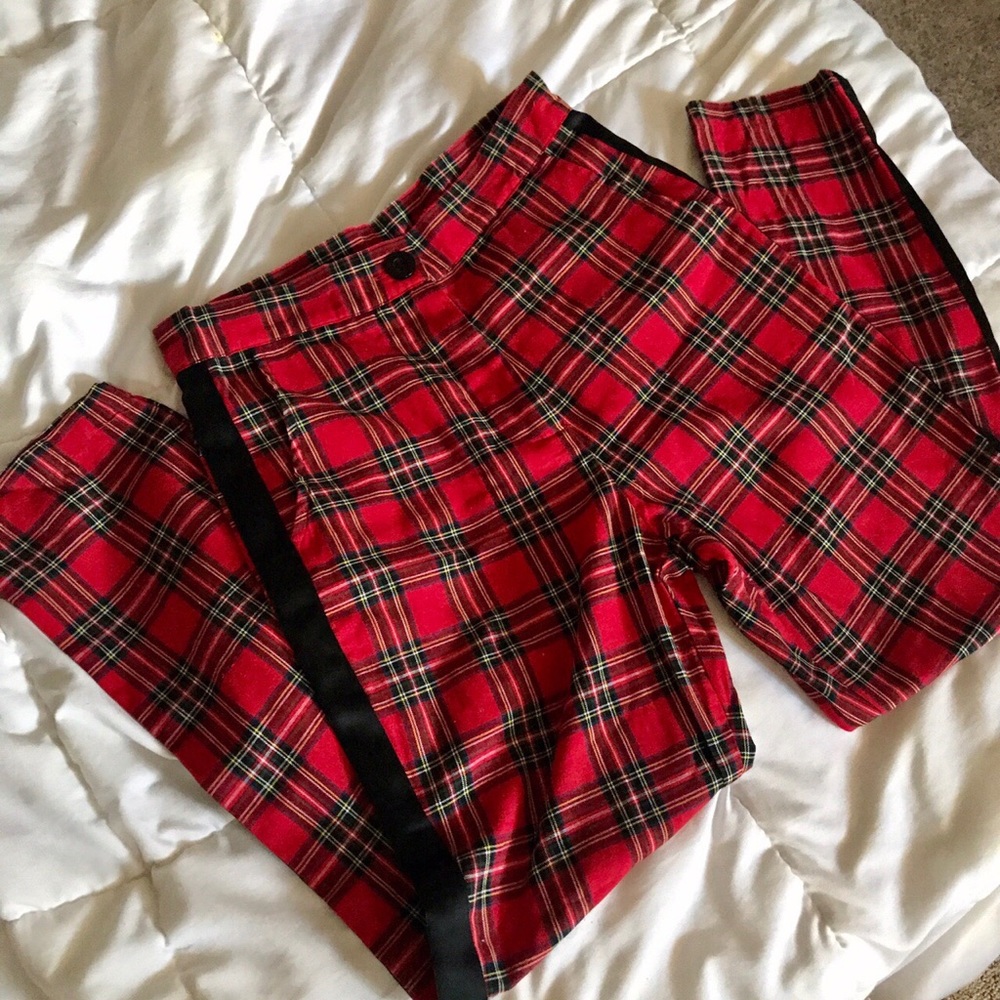 Dolls Kill red plaid pants ☠️